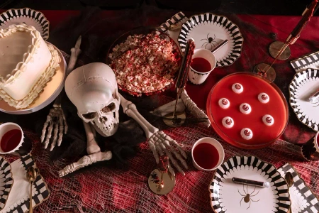 Talerzyki papierowe Pająk, 23 cm