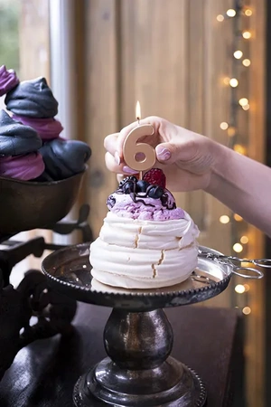 Świeczka urodzinowa Cyferka 6, różowe złoto, 4.5cm