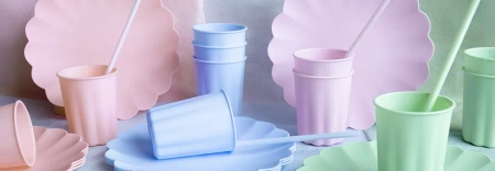 Talerzyki plastikowe Falbanka, 22 x 22 cm, fioletowy