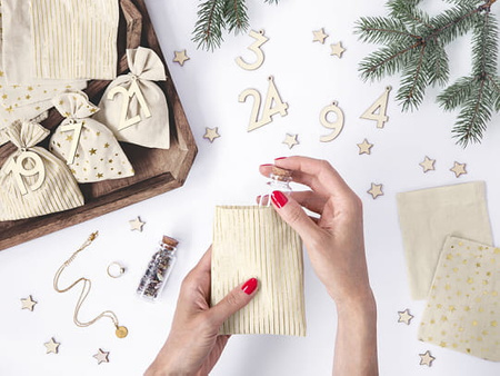 Kalendarz adwentowy woreczki