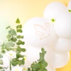 Balon komunijny biodegradowalny Gołąb biało-złoty 30 cm