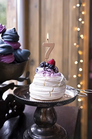 Świeczka urodzinowa Cyferka 7, różowe złoto, 4.5cm